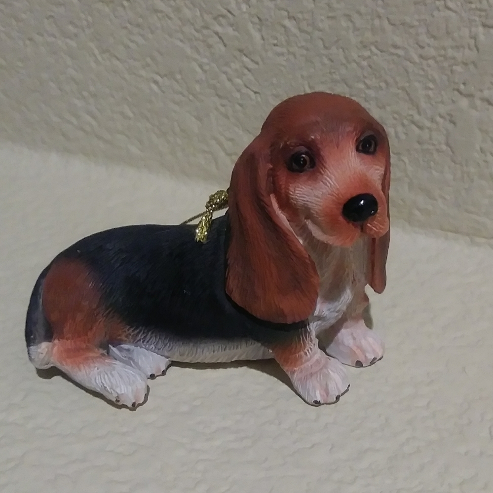 Danbury Mint Bassett Hound Dog Christmas Ornament